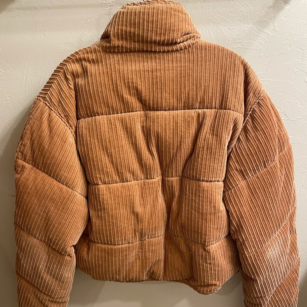 urban outfitters corduroy puffer jacket - Picture 2 of 4